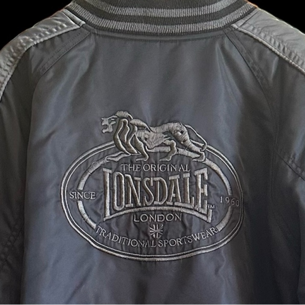 EUC Vintage? Lonsdale College / Varsity Jacket with White Quilted Lining